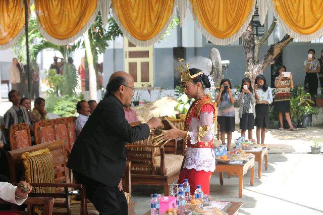 Nanda_sekararum's profile picture. Nabda Sekar Arum| Metro,28 maret 2000|JHS Yos Sudarso Metro||X.1