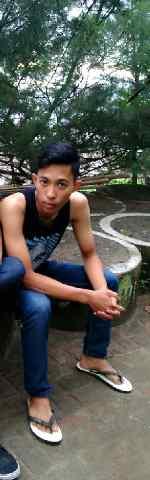 DwiAskha's profile picture. Jadi pesepak bola internasional itu gk mudah ternyata