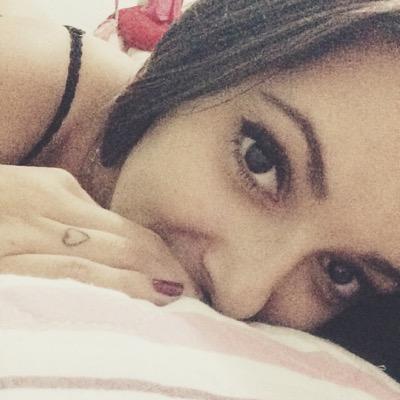 Chega um dia que a gente simplesmente muda. Os sentimentos acabam e o coração faz novas escolhas.