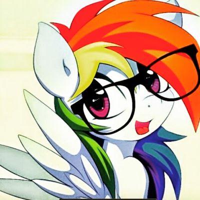 i love art and gaming but one gamer i love is markaplier and add me on g+