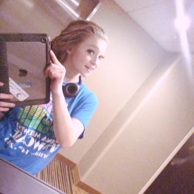 ✖️Ciera Jean✖️Instagram: Ciera_Ketchem✖️14✖️June 20th✖️Show Choir✖️Anime✖️Archery✖️