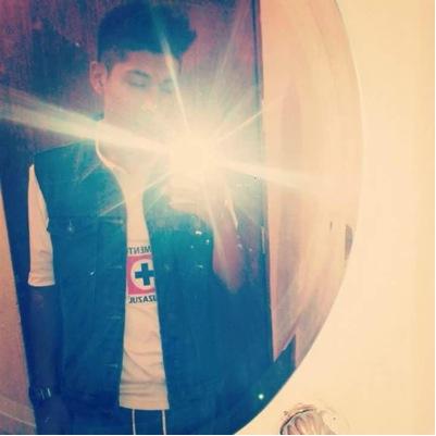 azulcruz97's profile picture. 