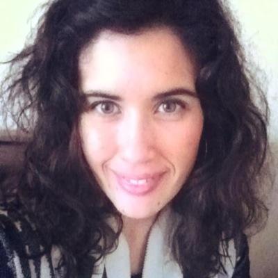 Psicóloga, adicta al ciber espacio.