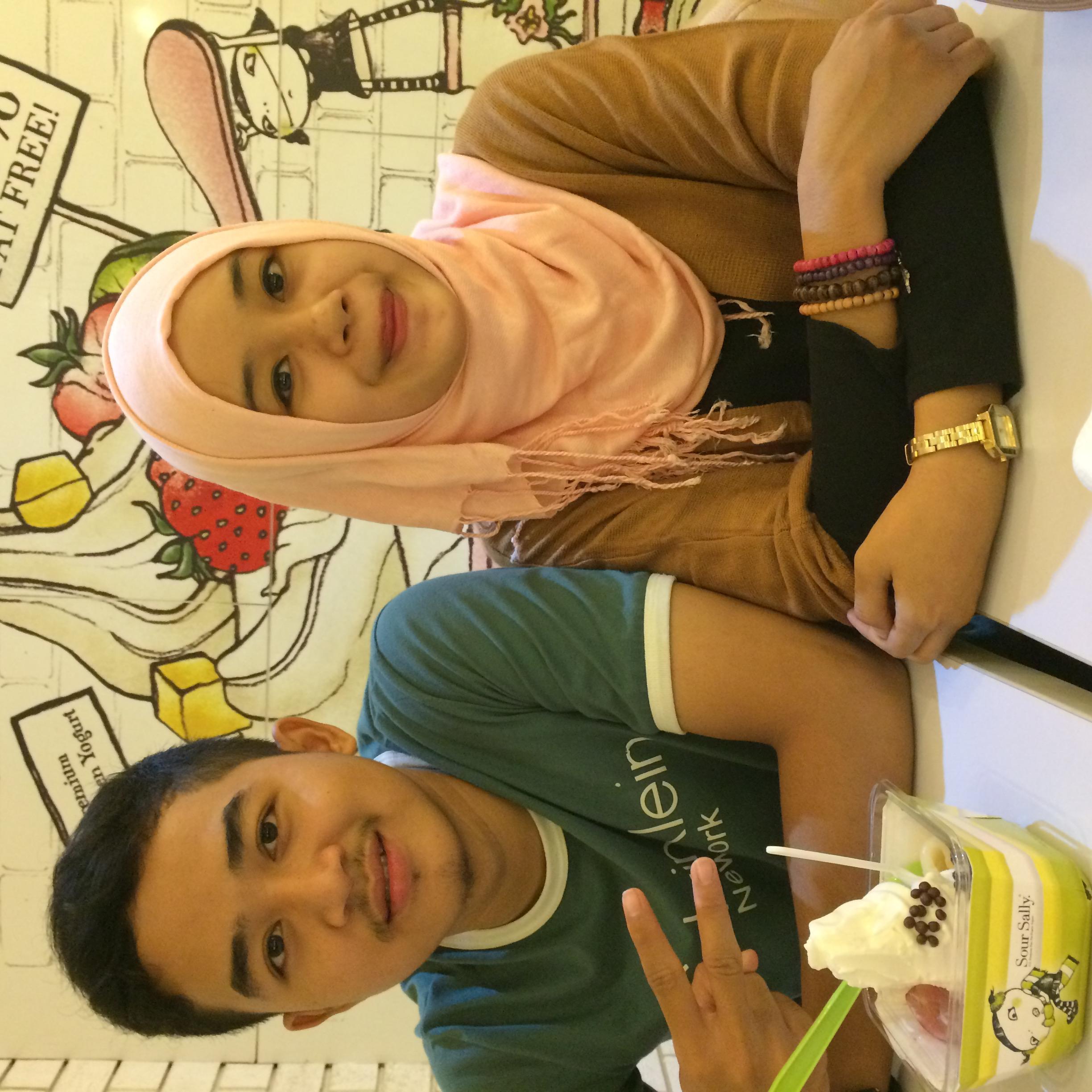 Explore Dream Discover. @giffararnanda.