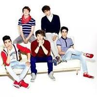 Twitter dedicado a @somoscd9
por que como ellos no hay ninguno.       somos: @CoderFrvr @galileazavala