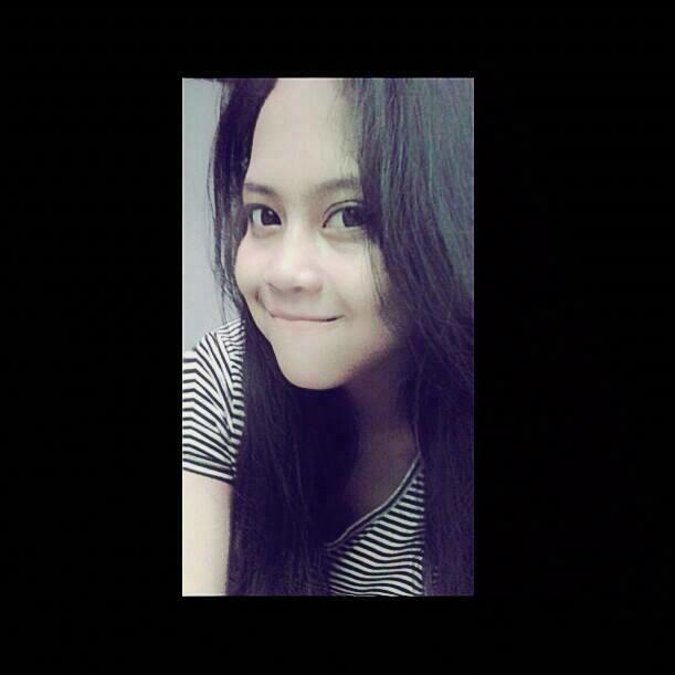 sucidewi53's profile picture. Life is never flat