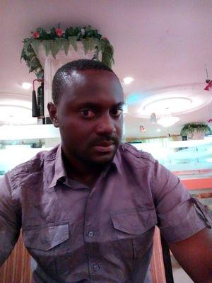 efranonyilo's profile picture. 