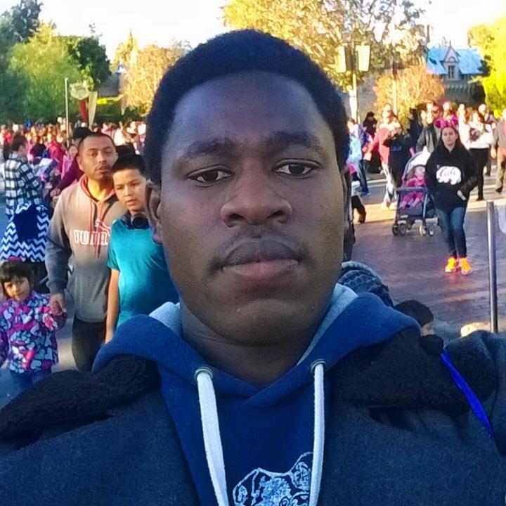 i am a cool guy who as respect 4 everyone esp d ladies n i believe d biggest risk 2 take is not taking a risk