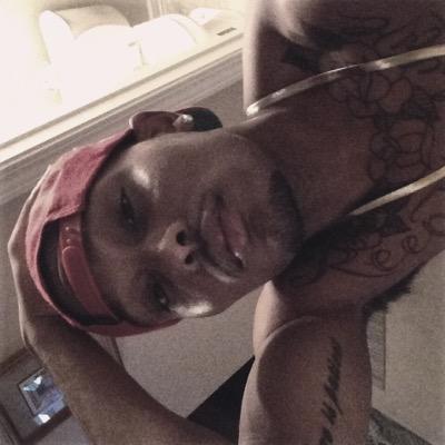 sirNIKEjr's profile picture. 