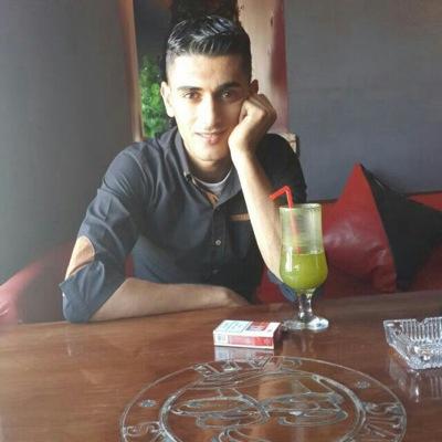 لاﺗﺤﺎﻭﻝ ﺃﻥ ﺗﻜﻮﻥ ﺇﻧﺴﺎﻥ ﻻ ﻳﺨﻄﻰﺀ ﻓــ ﻫﺬﺍ ﻣﺴﺘﺤﻴﻞ !.. ﺑﻞ ﻛﻦ ﺇﻧﺴﺎﻥ ﻳﺘﻌﻠّﻢ ﻣﻦ ﺃﺧﻄﺎﺋﻪ ﻓــ ﻫﺬﺍ ﻋﻈﻴﻢ