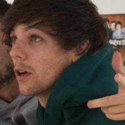 hi lovely it'd make me so absolutely happy if you could please rt the link & mention louis & possibly johannah as well? it means the world ꒰๑•‧̮ૣ•ૣ๑꒱
