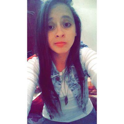 Silence not to shout, laugh not to cry, forget to guard against//El que quiere todo lo puede
