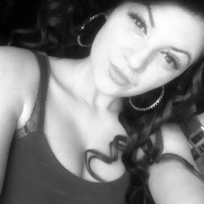 im a sweetheart .. and well outspoken ✋instagram me at 420bittys facebook is off limits ....just rememebr i DO FOLLOW BACK