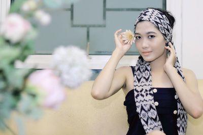 MC#Singer#Announcer @Musicity10750fm, Dancer. CP 087888686628.