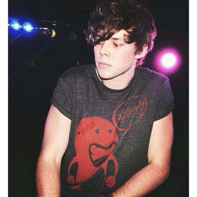Just a teenage dirtbag baby | 20'05'15 ☀️| @NinaKlaasing1/44sos @evaeline_ | 0/4 0/5