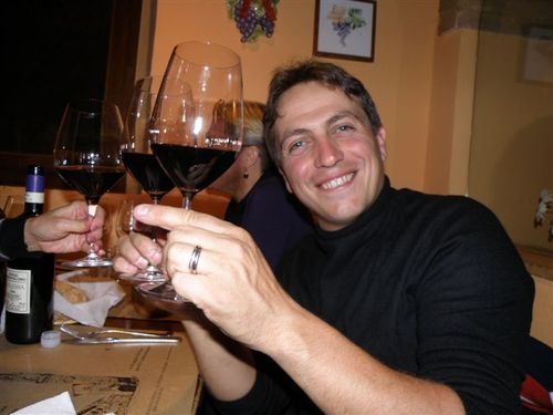 ciao, Sono un produttore di brunello di montalcino.... venite a trovarmi in cantina!!!