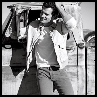 Here for your pimping needs. Must be following to be pimped. @ me your requests. #HerMale #StandUpForOCs [RP21+/Wolf/OC/SL account @HerAlphaSlater]