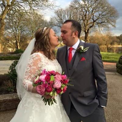 When you pick your twitter name, you dont think that one day your name might change! Hartford, Cheshire. Married to @baracca47, sister of @ukdadventure