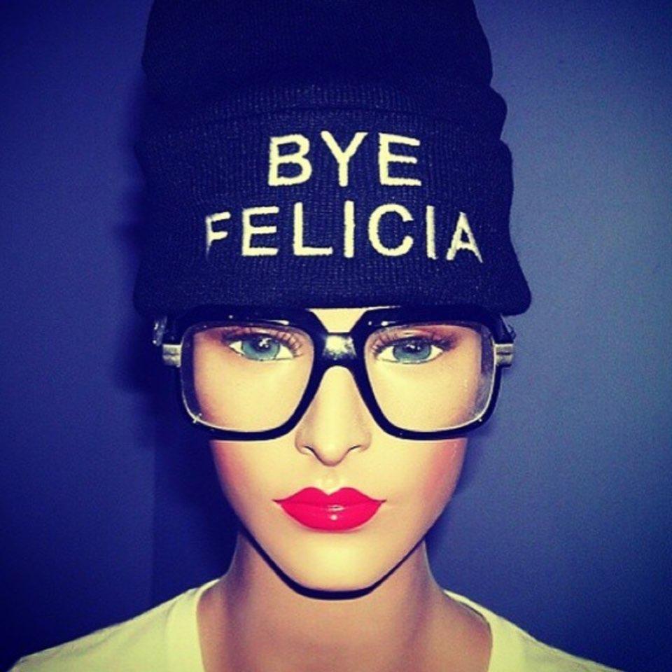 Luci_AssFleek's profile picture. Thought process of a man. Born with a vagina