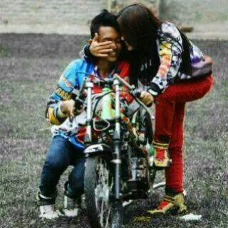 Anggi59622082's profile picture. percayalah 1 senyuman, akan menghilangkan 1000 risau.. Hiduplah dengan mimpi, tapi jangan hidup dalam mimpi !! ♡̬..268A0252