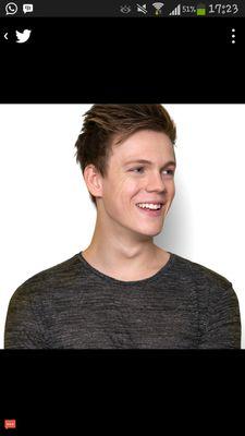 ❤Caspar Lee❤
CASPAR FOLLOWED 25/2/15 8:48pm