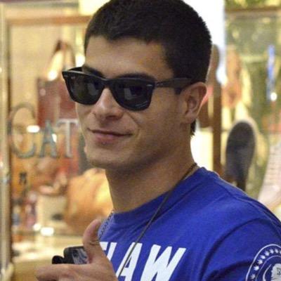 Sei que a distância não é motivo para desistir do meu sonho @Aguiarthur. Replys nos favoritos. Conta de Fã