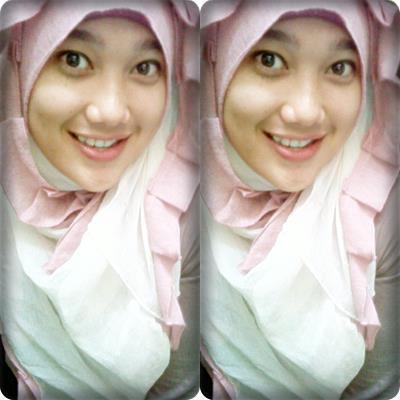 juniarrsih's profile picture. Percayalah.. Bahwa akan ada satu waktu,dimana Allah menggantikan pahit dengan manis, kesulitan dgn kemudahan dan cobaan dengan keindahan.:) amiin