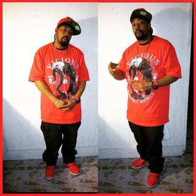 #MakeMyOwnMoves DreamChaser Gettin it by any means necessary #MuzikHipHop Focus on Life not wastin it