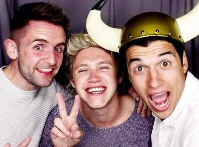 ✖Niall is my housband✖
✖Harry is my boyfriend✖
✖Louis is my son✖
✖Liam is my dad✖
✖Zayn is my bro✖
#andalucianeeds1d