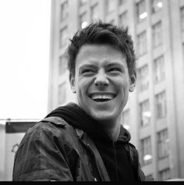 |Cory Monteith ∞ | Dylan O'Brien | Teen Wolf | Arrow | OUAT | GoT | The 100 |  Gleek for Life | Books & TV Shows addict