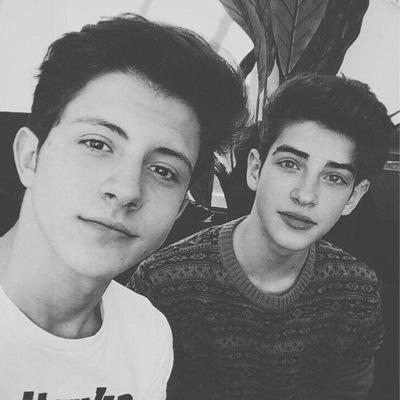¡Qué mala suerte no teneros! Cuenta de apoyo hacia los que más se lo merecen.♥ @ManuRiosFdez @jonanperrea Insta:cf_manurios 1favManu 2favJonan