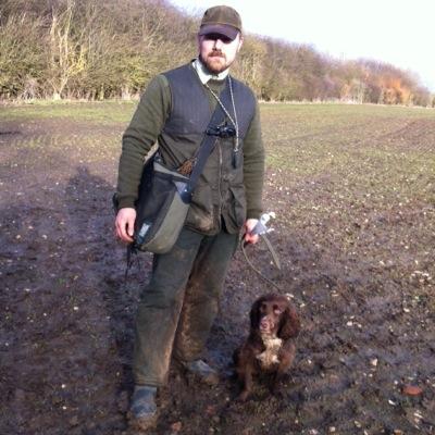 dad,husband,english. intrests inc muaythai/mma, fieldsports,working dogs,horses,fishing,shooting,beating,nature and the outdoors. a simple man,simply living.