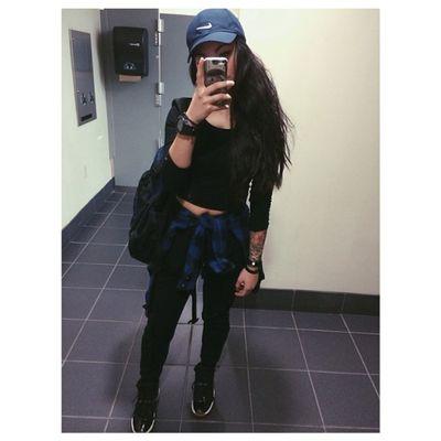 ma tu continui a giocare a tenermi per mano — mayleen jade sergejka