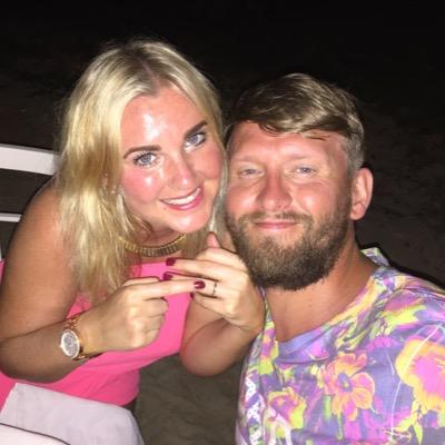 Claire30185's profile picture. 