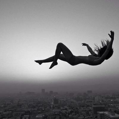 I live where the sky ends ! LA DREAMER !