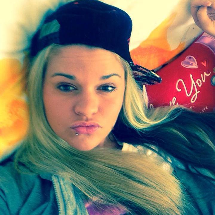 24.Caerphilly.Single.Bisexual.
 Instagram: SRB334/Snapchat: SRB1990x