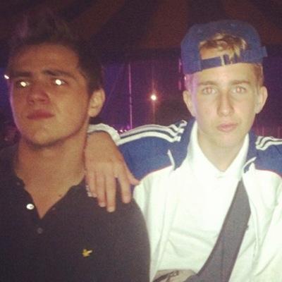 mac_spen's profile picture. OFFICIAL ACCOUNT (MAC&SPEN) WORLDWIDE HEROS ACROSS EVERYWHERE, DM FOR 10/10 BANGIN MKAT