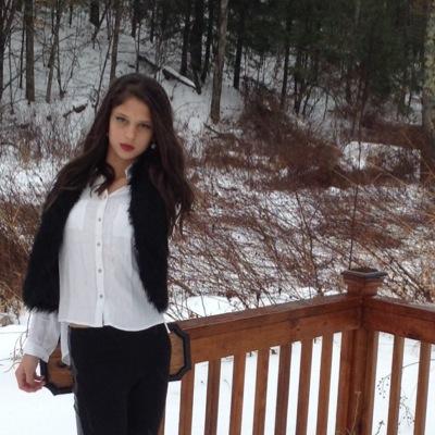 maddiefrench03's profile picture. 