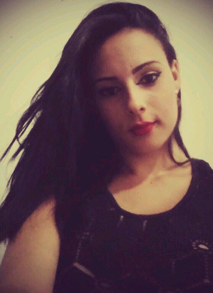 daniellygomes52's profile picture. 