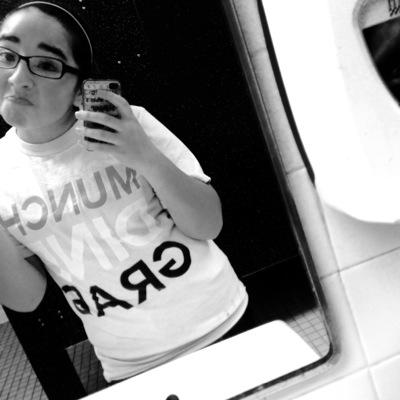 ¥Bio's are lame , so is mine¥