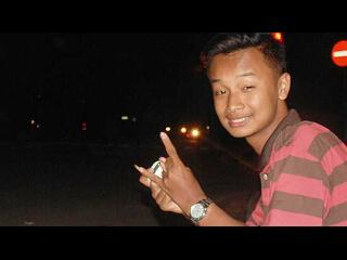 facebook : Dhanis pambudi ,, BBM : 2B3E8E61