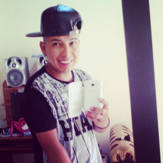 kalvin18kl's profile picture. Artista caleño de musica urbana //alcanzar la sima es mi sueño de la mano de Dios Booking snoopyelbandido@hotmail.com.      Pin 790cfb1f whtsupp  3127719894
