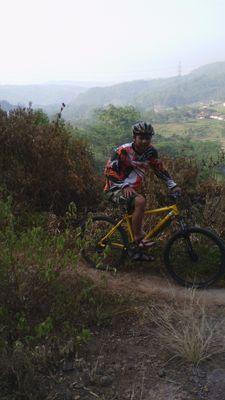 ariie_Cseries's profile picture. Abu abu