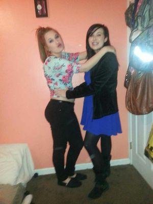 novellilife's profile picture. im hating this bitch rn