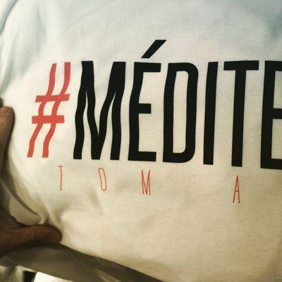 Collectif crée par l'équipe de l'artiste Tom ace ( Marketing , Production , Artistes , )