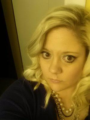 JaneManda1211's profile picture. 