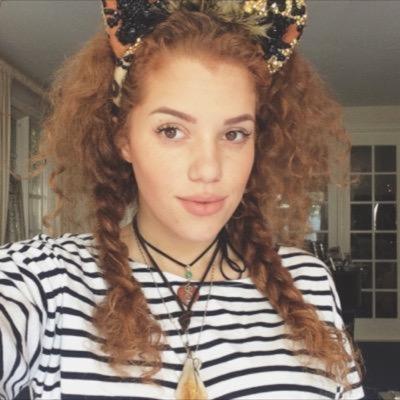 DJ, Singer, Actress, Animal Lover, Mermaid, and Big Bad Party Rocker Tumblr, Instagram, & Vine: mahoganeylox@gmail.com this is my 2nd twitter