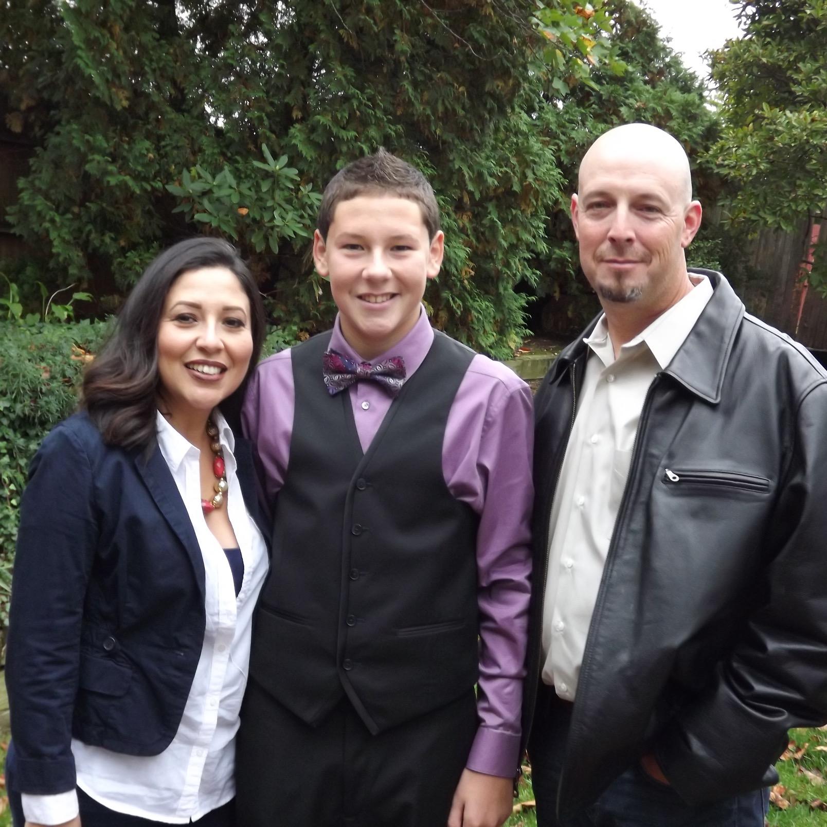 servinhayesC1's profile picture. 