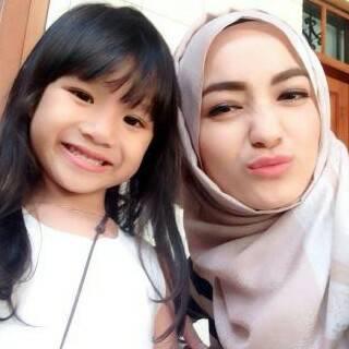 pengen banget bisa ketemu kak @imel_aqila dan kak @temmy_Rahadi99