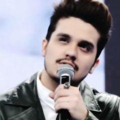 Twitter Oficial | Site de Noticias do Cantor e Compositor Luan Santana http://t.co/Yd9M0hCDkG